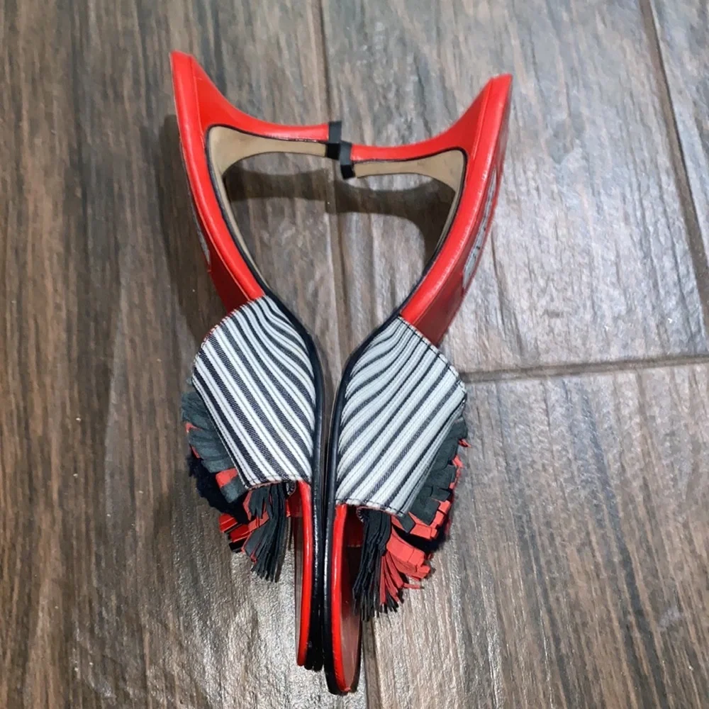 COPY - Isaac vintage slip on Pom Pom heels
